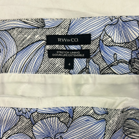 RW&Co Skirt - Picture 3 of 6